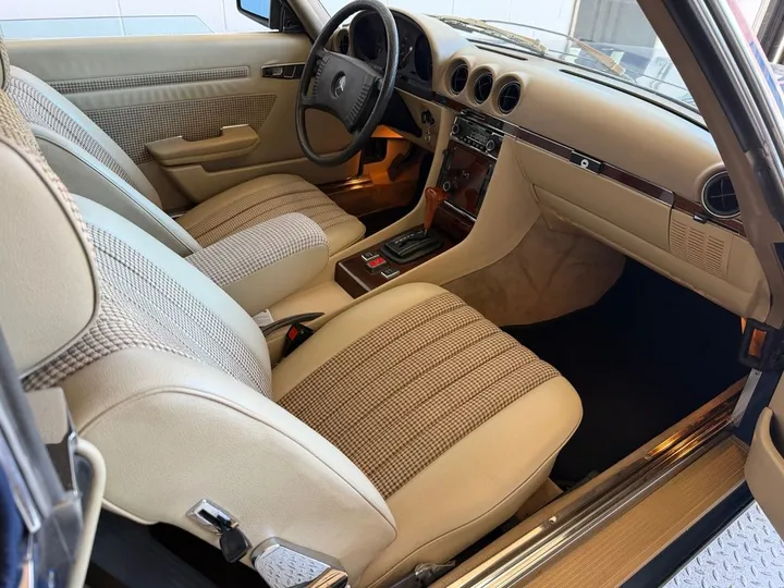 Mercedes-Benz SL 280