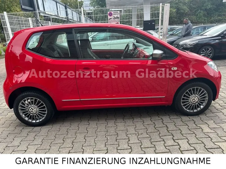 Volkswagen up!