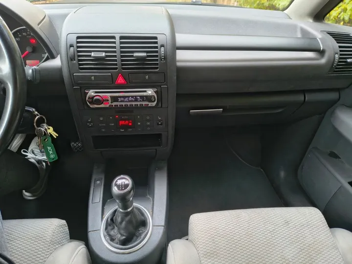 Audi A2