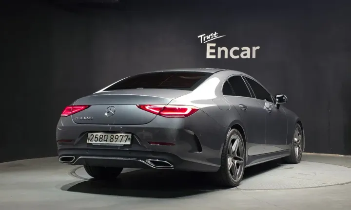 Mercedes-Benz CLS-Class