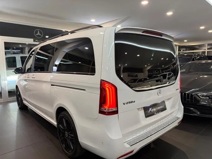 Mercedes-Benz V 250