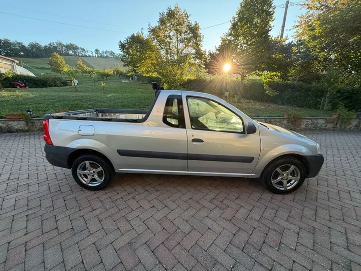 Dacia Logan Pick-Up