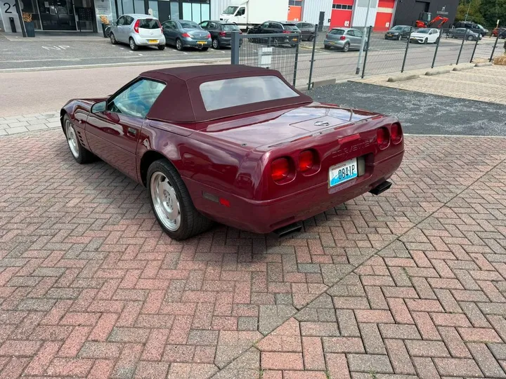 Corvette C4
