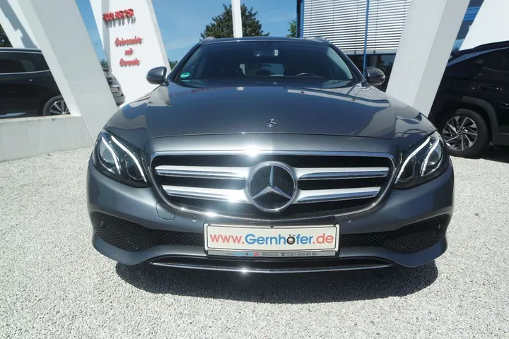 Mercedes-Benz E 250