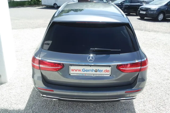 Mercedes-Benz E 250