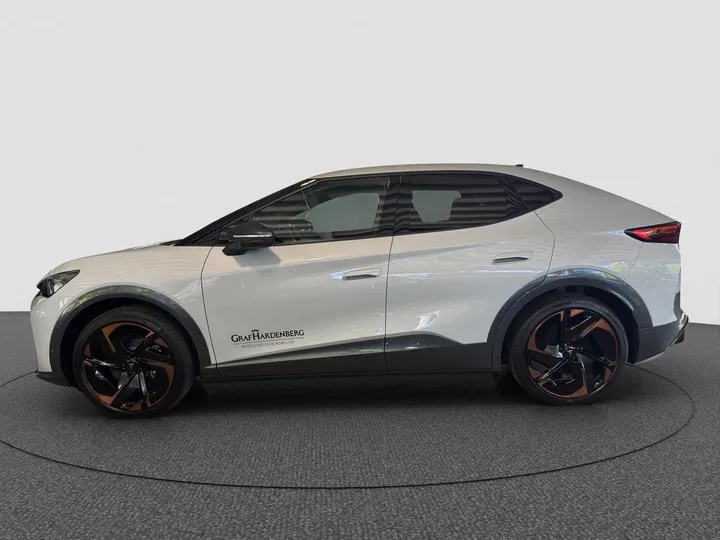 Cupra Tavascan