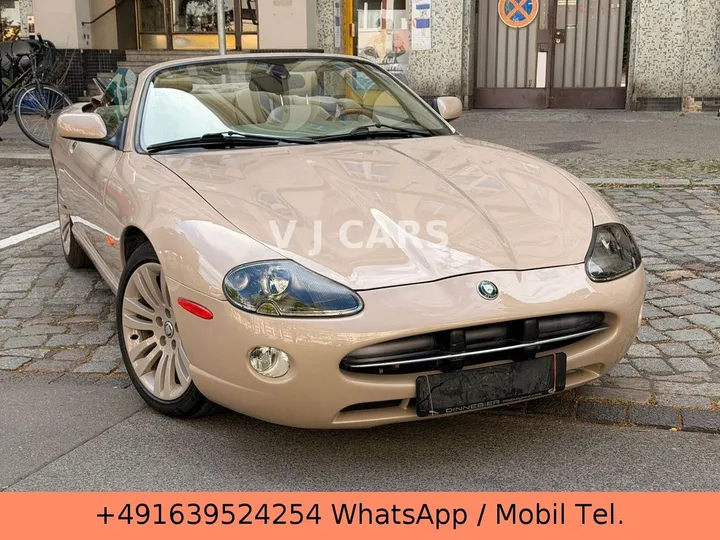 Jaguar XK8