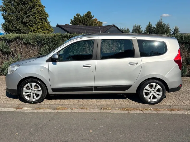 Dacia Lodgy