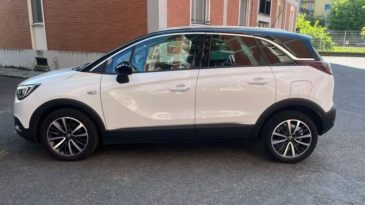 Opel Crossland (X)