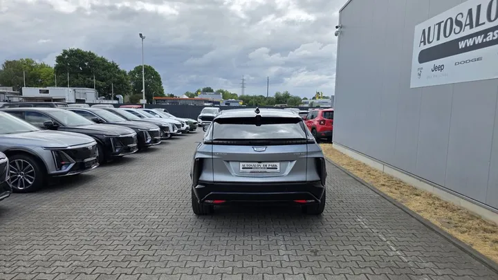 Cadillac LYRIQ