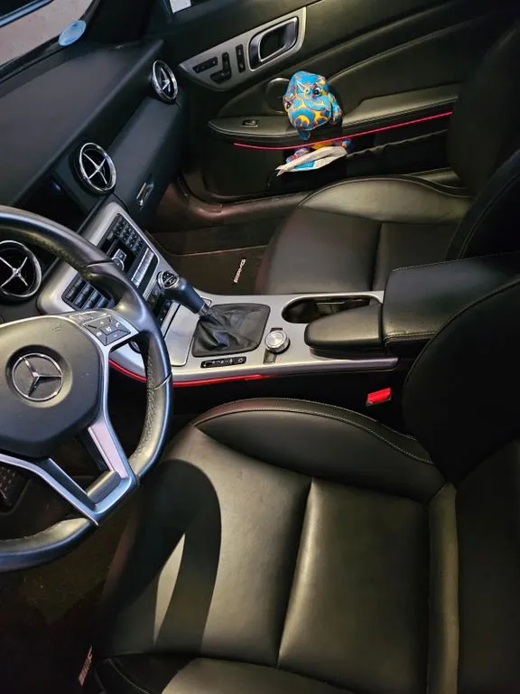Mercedes-Benz SLK 350
