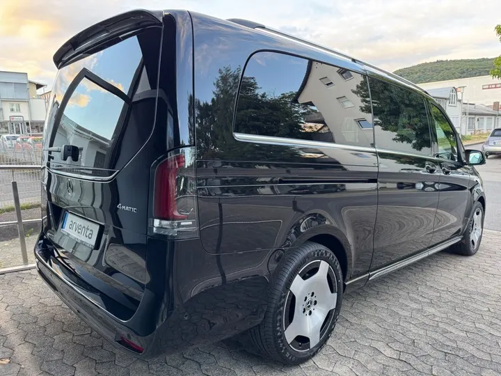 Mercedes-Benz V 300