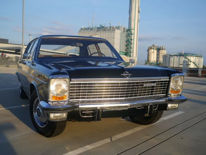 Opel Diplomat