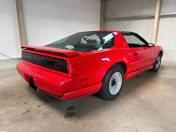 Pontiac Firebird