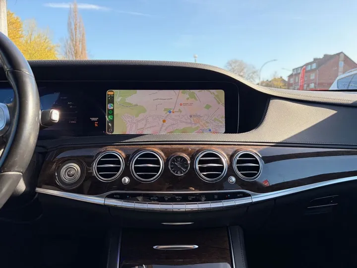 Mercedes-Benz S 400