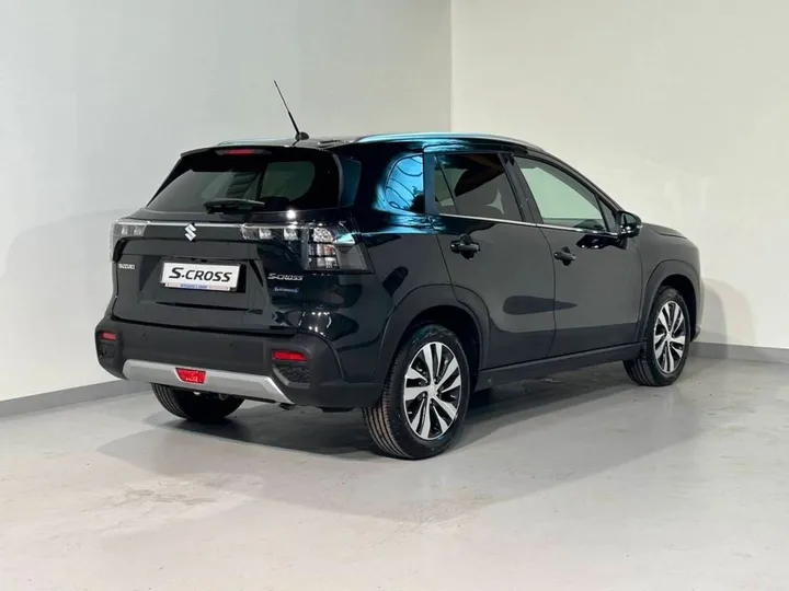 Suzuki (SX4) S-Cross