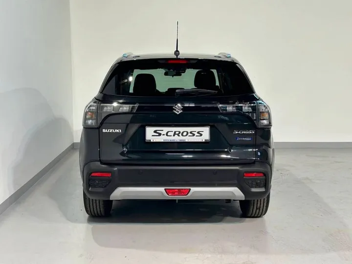 Suzuki (SX4) S-Cross