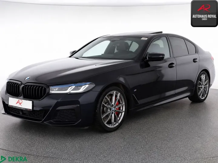 BMW M550
