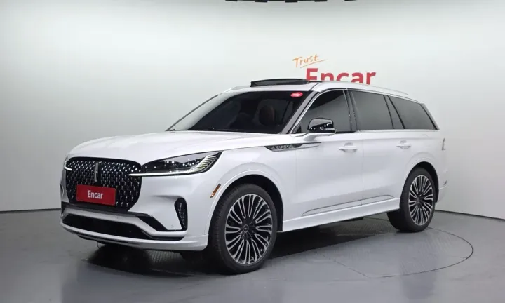 Lincoln Aviator
