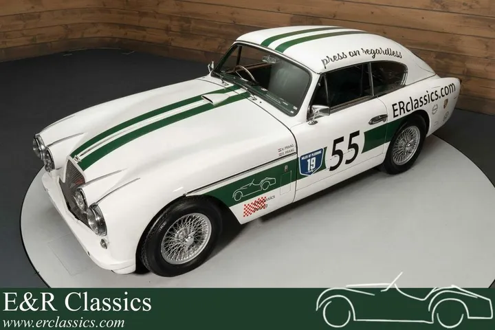 Aston Martin DB