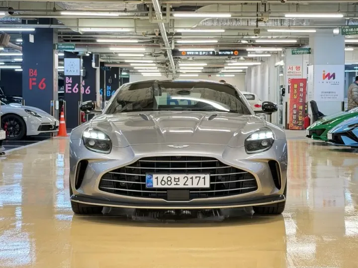 Astonmartin Vantage