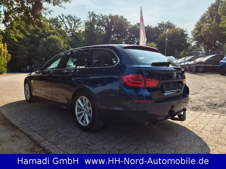 BMW 523