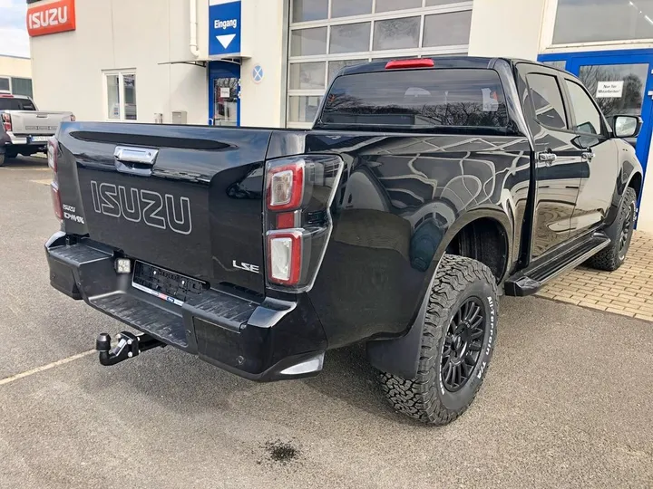 Isuzu D-Max
