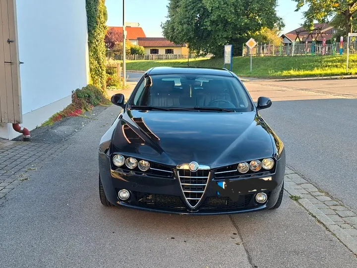 Alfa Romeo 159