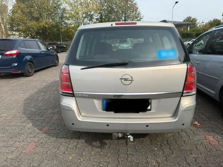 Opel Zafira