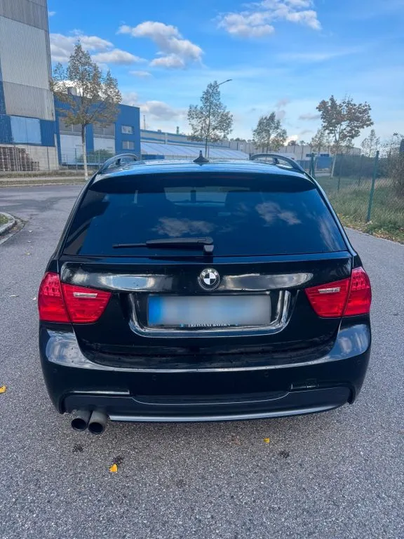 BMW 325