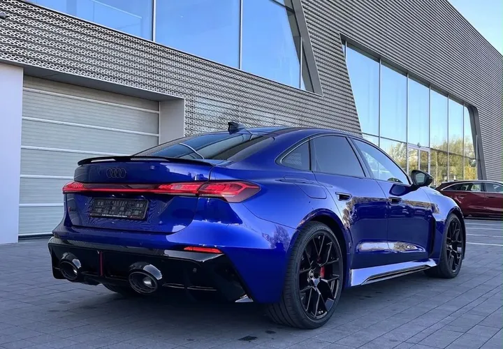 Audi RS5