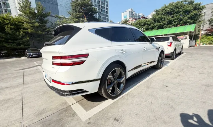 Genesis GV80
