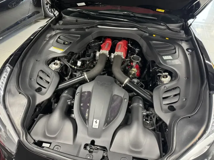 Ferrari GTC4 Lusso