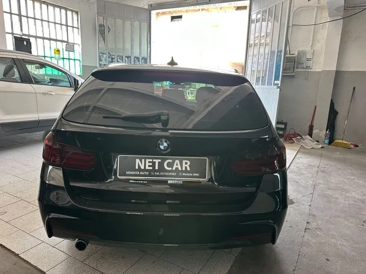 BMW 320