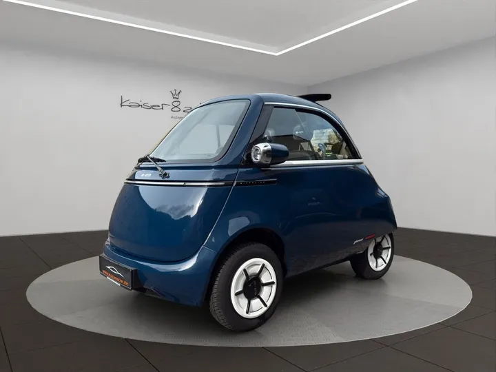 Microlino Pioneer