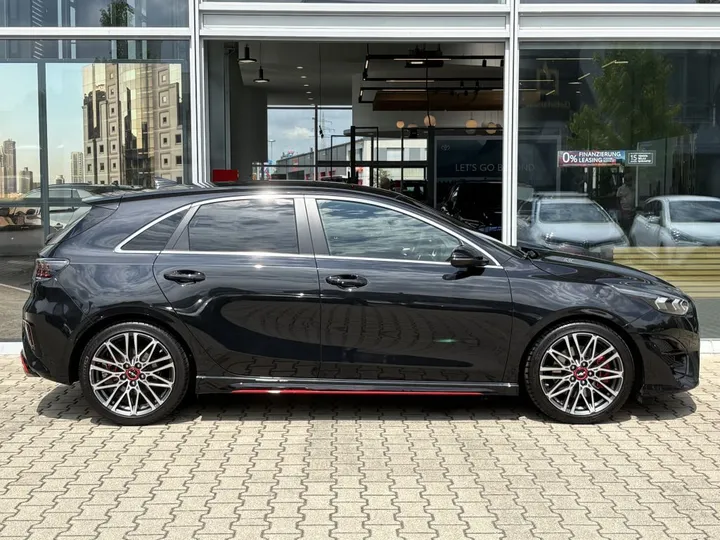 Kia cee'd / Ceed