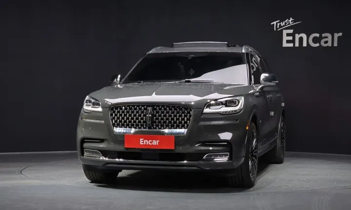Lincoln Aviator