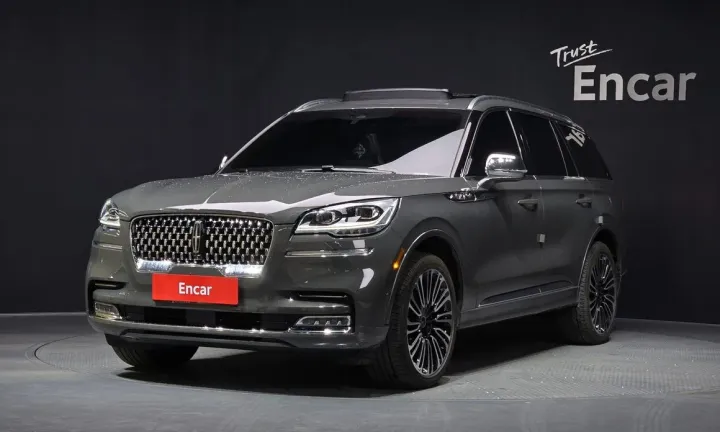 Lincoln Aviator