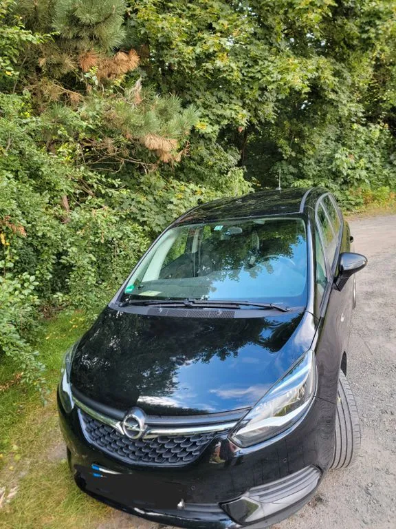 Opel Zafira Tourer