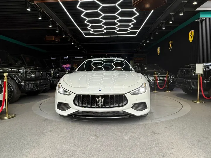 Maserati Ghibli