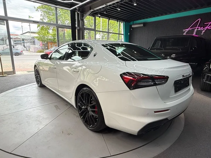 Maserati Ghibli