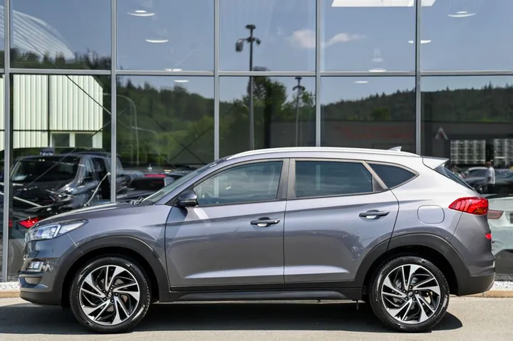 Hyundai TUCSON