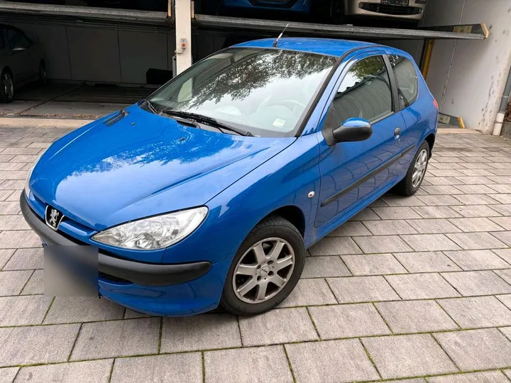 Peugeot 206