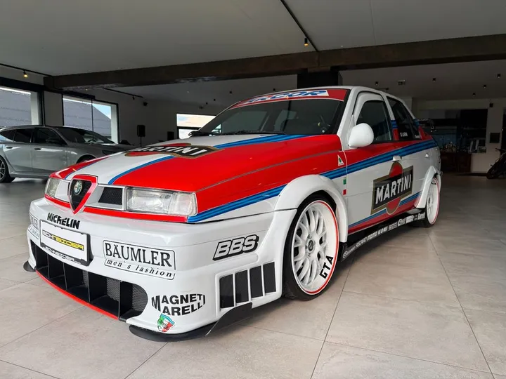 Alfa Romeo 155