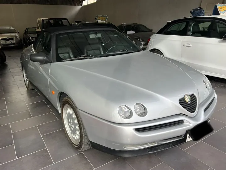 Alfa Romeo Spider