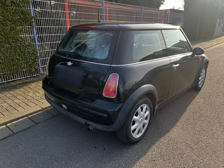 MINI ONE