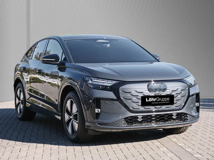 Audi Q4