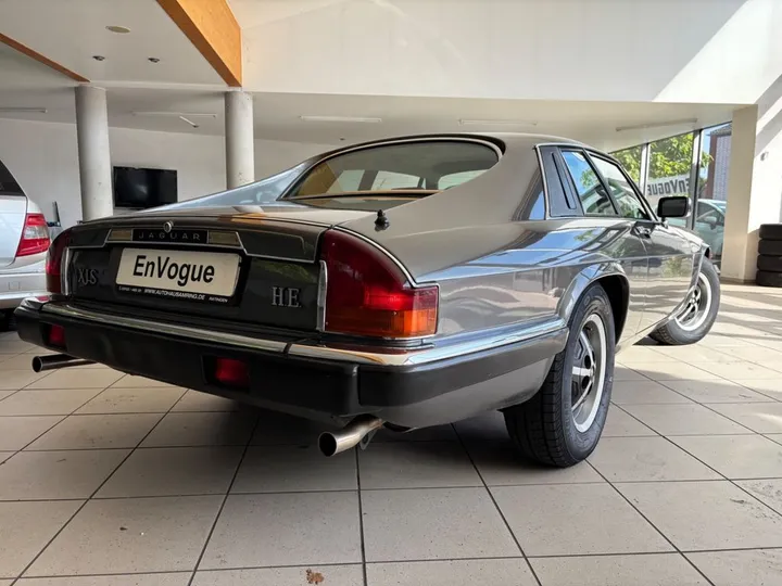 Jaguar XJS