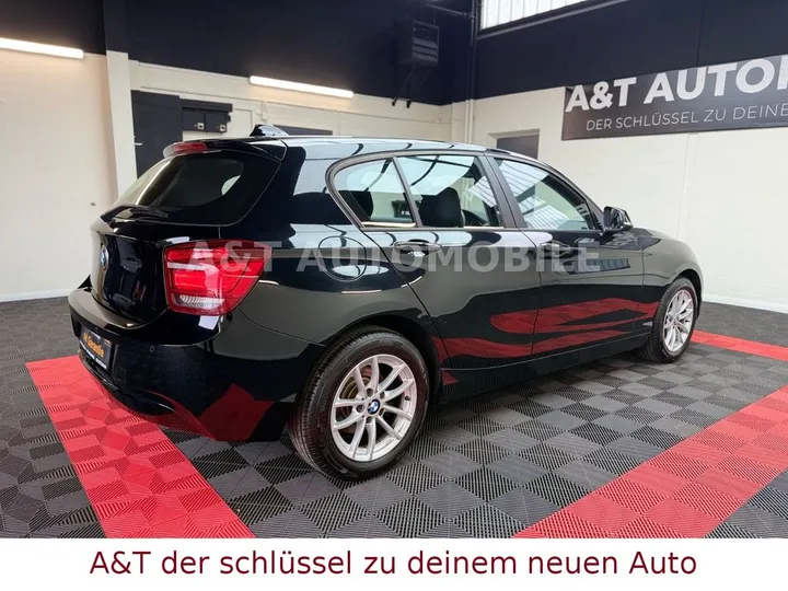 BMW 114