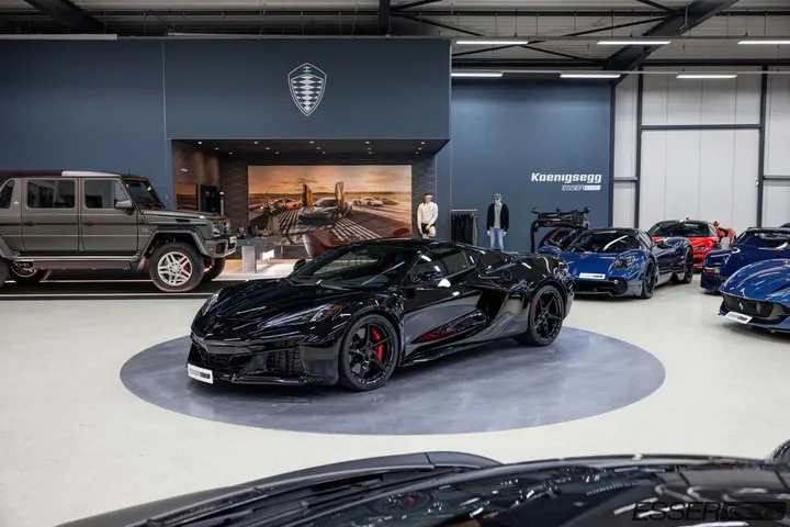 Corvette C8